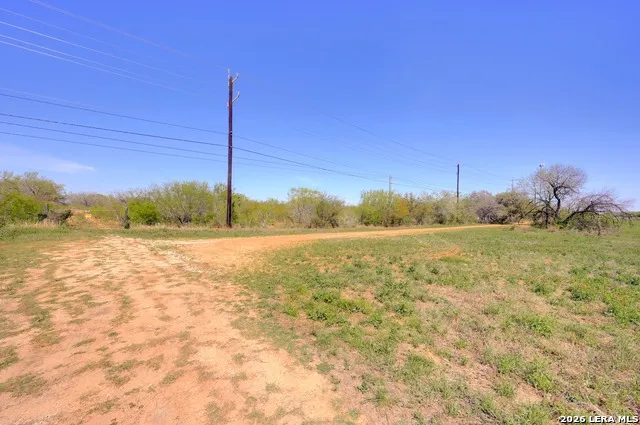 1283 S LOOP 1604 W San Antonio, TX 78264