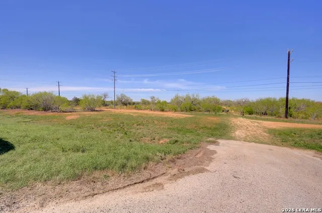1283 S LOOP 1604 W San Antonio, TX 78264