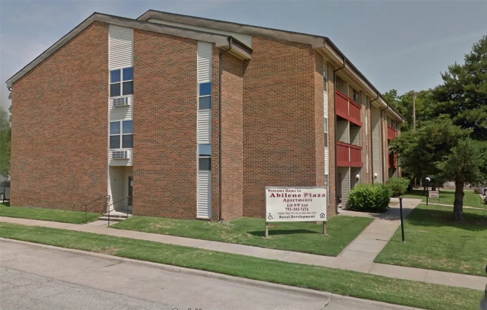 510 NW 2nd Street Abilene, KS 67410