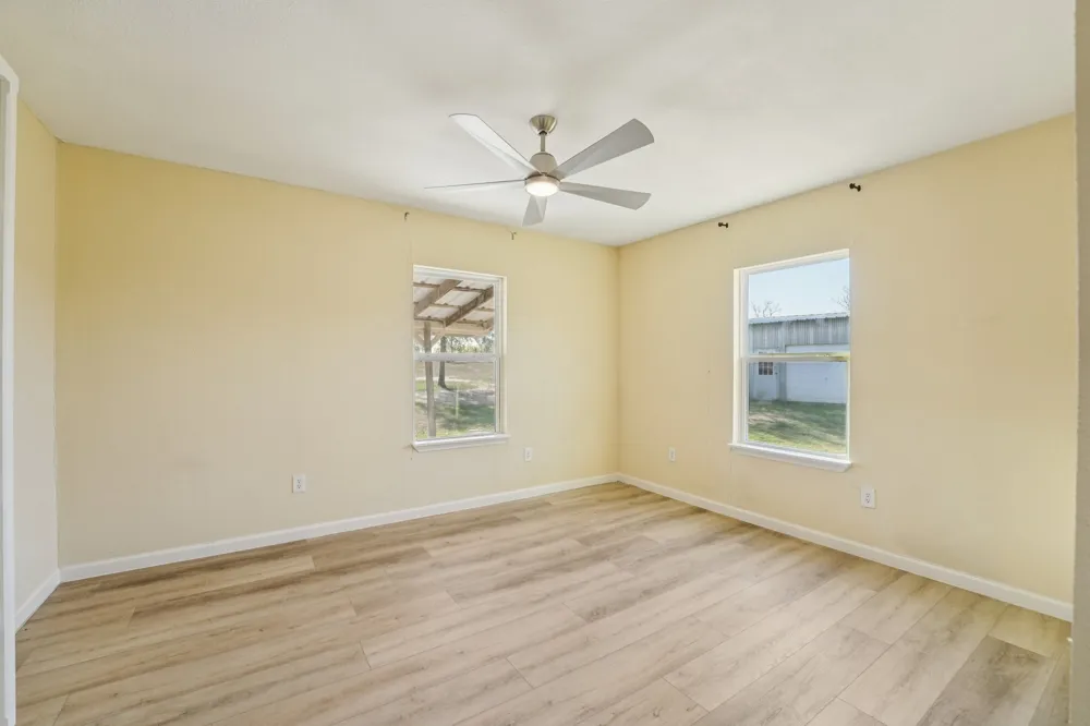 14985 Fm 86 Dale, TX 78616