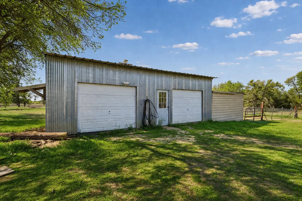 14985 Fm 86 Dale, TX 78616