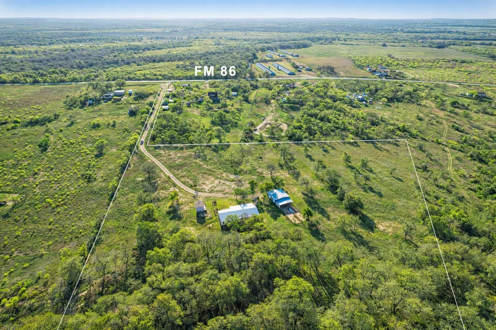 14985 Fm 86 Dale, TX 78616