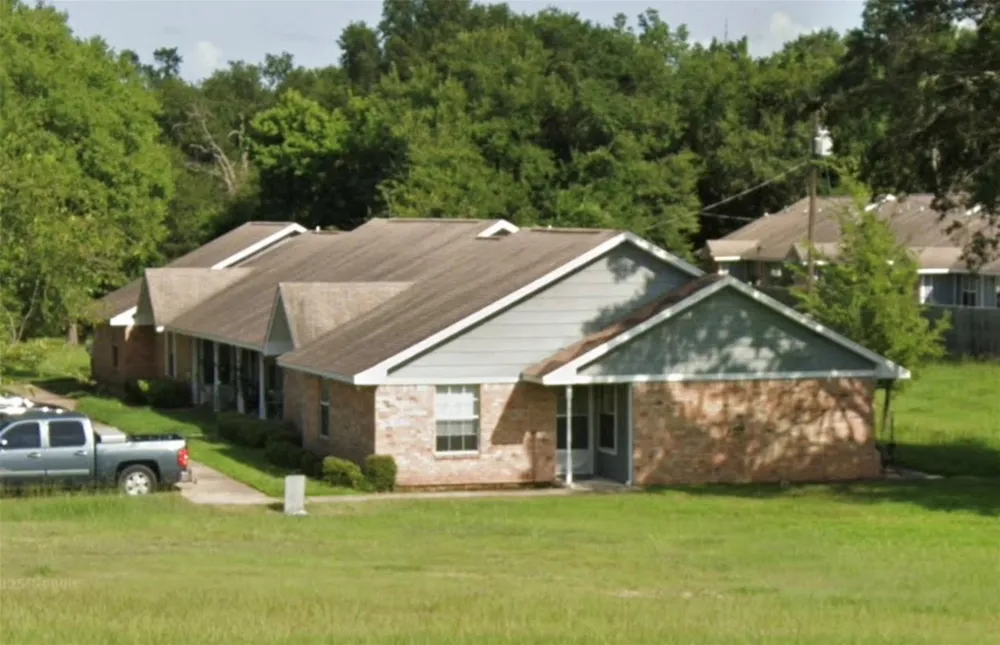 109 S Dunbar Lane Emory, TX 75440
