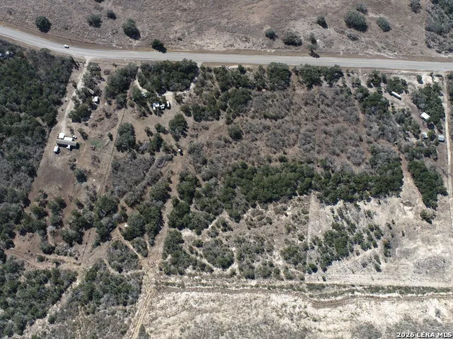 17130 Texas Highway 127 Sabinal, TX 78881