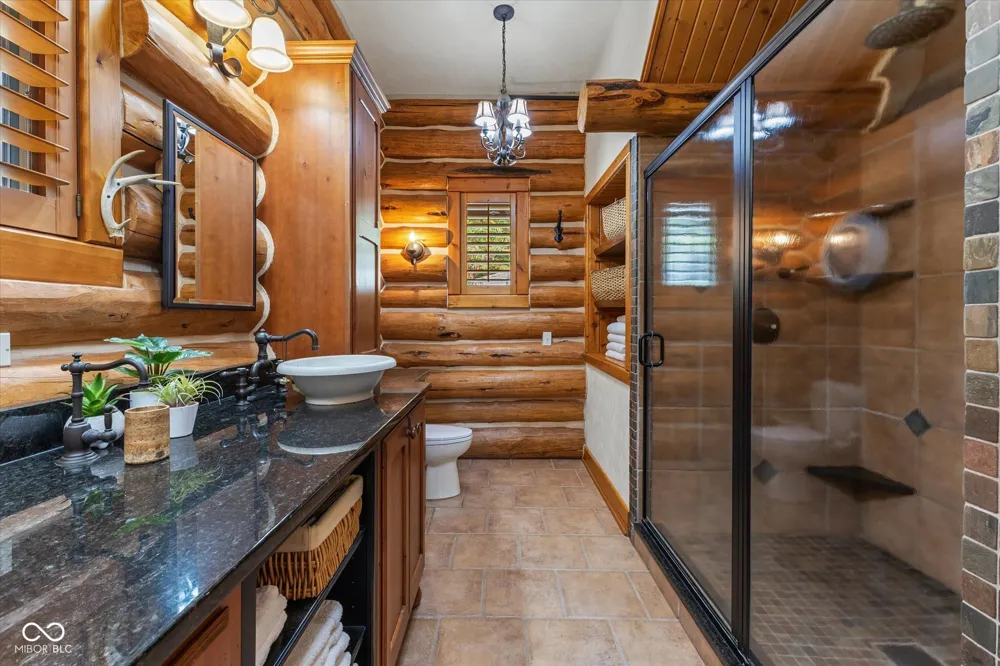 7839 W Bellsville Pike Nashville, IN 47448