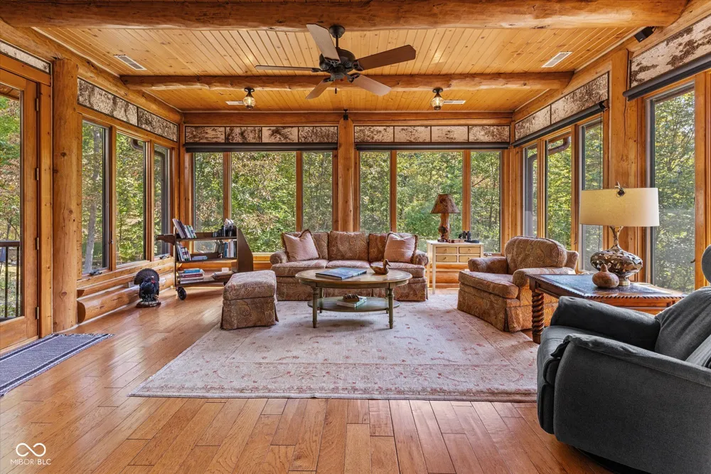 7839 W Bellsville Pike Nashville, IN 47448