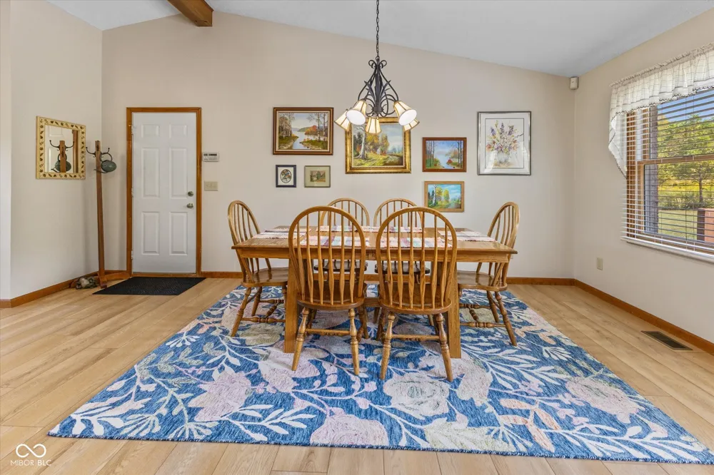 7839 W Bellsville Pike Nashville, IN 47448