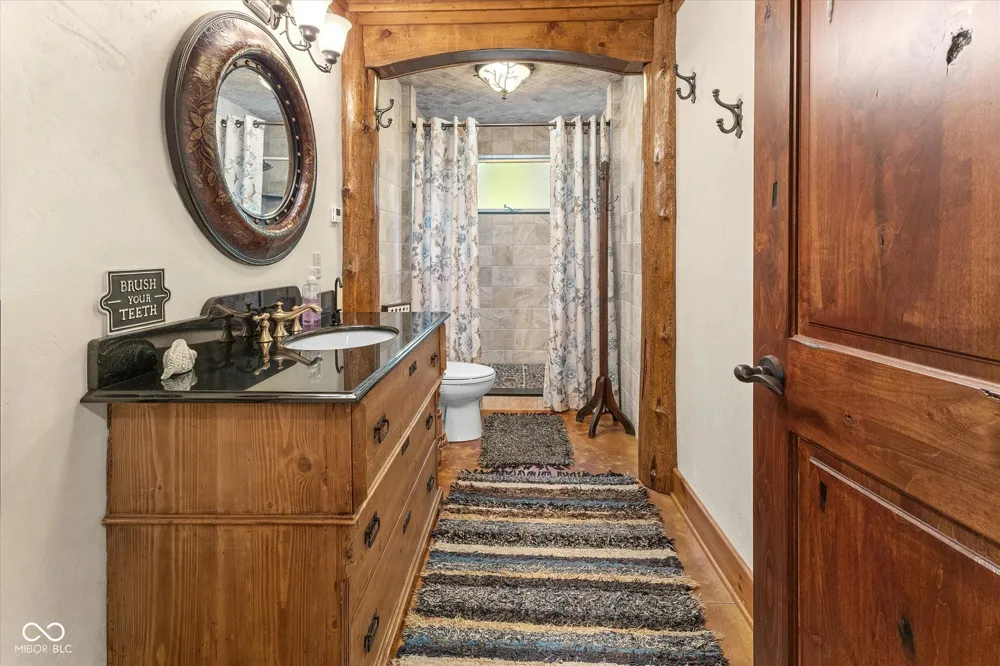 7839 W Bellsville Pike Nashville, IN 47448
