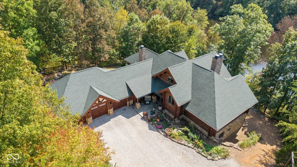 7839 W Bellsville Pike Nashville, IN 47448