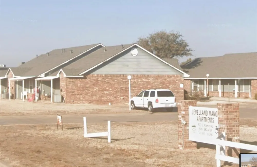 903 Alamo Road Levelland, TX 79336