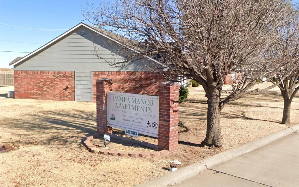 2700 Hobart Street Pampa, TX 79065