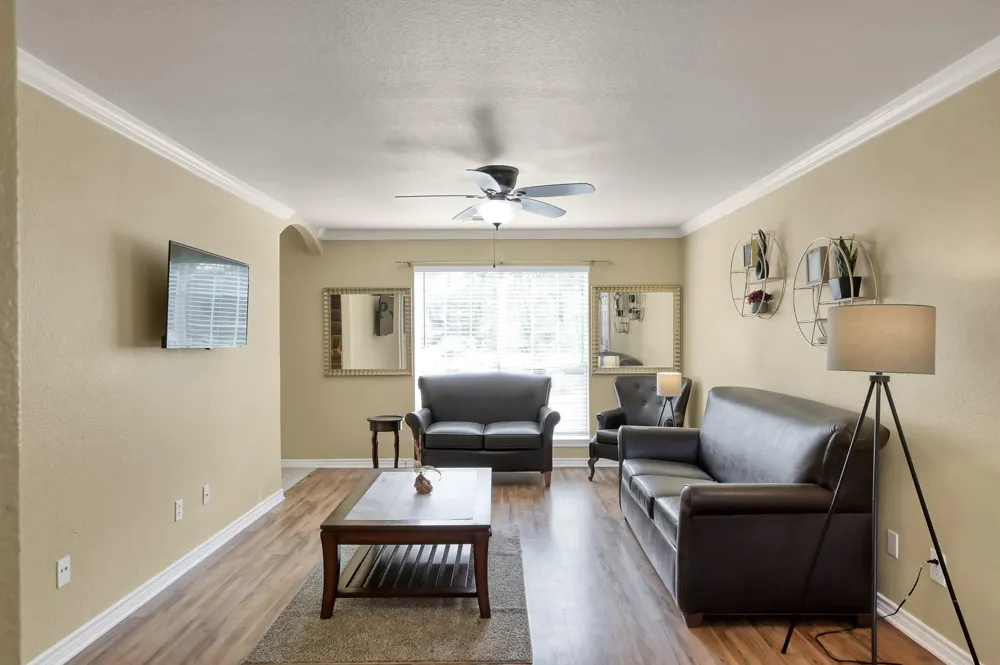 125 Pine Street Prairie View, TX 77445