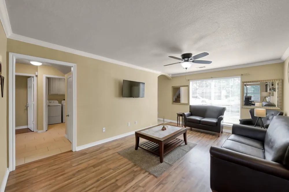 125 Pine Street Prairie View, TX 77445