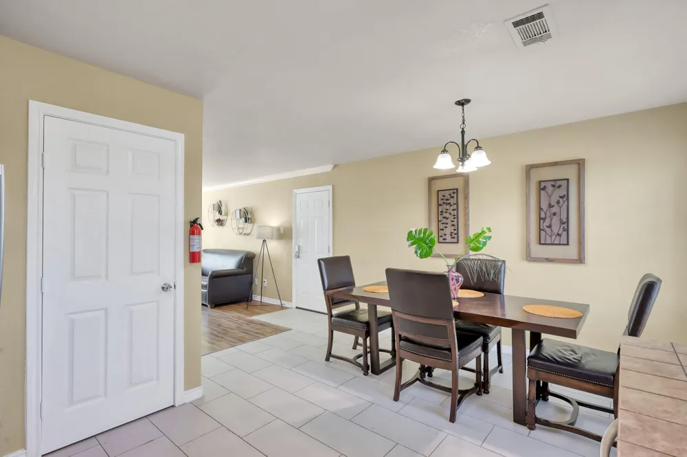 125 Pine Street Prairie View, TX 77445