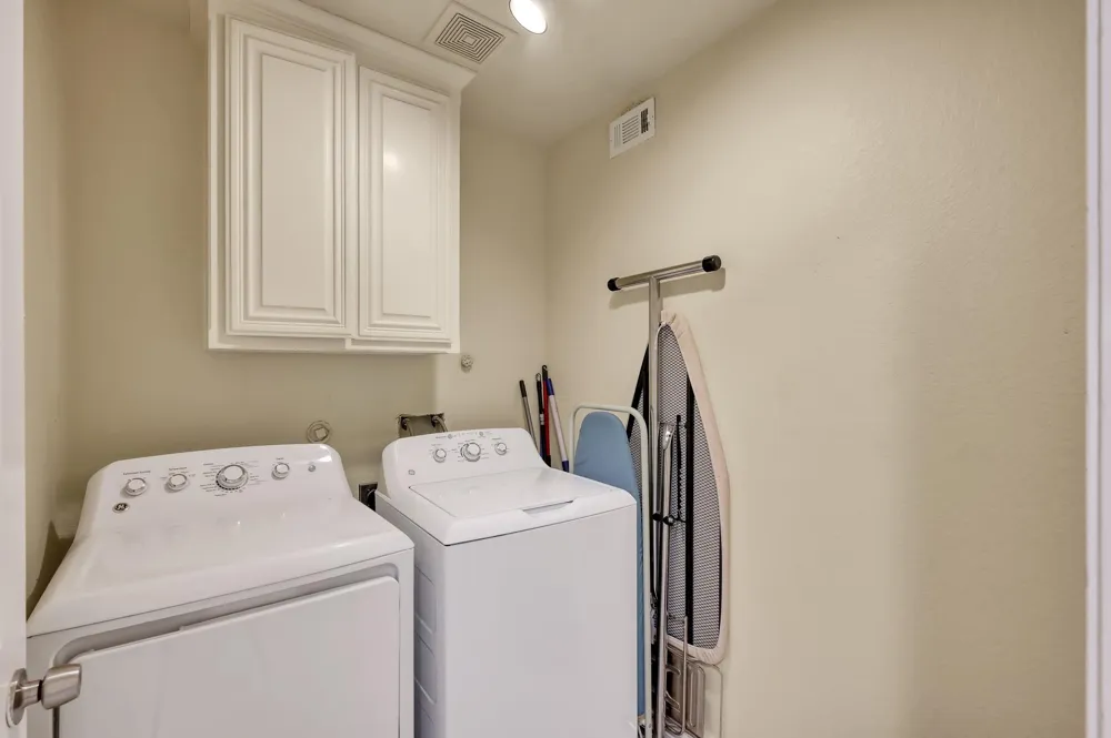 125 Pine Street Prairie View, TX 77445