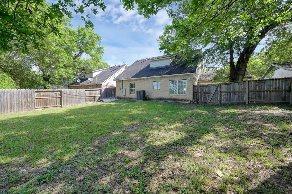 125 Pine Street Prairie View, TX 77445