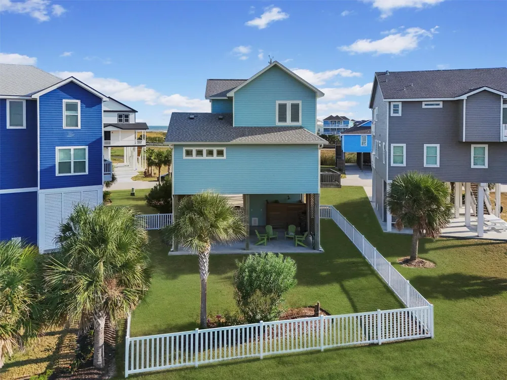 25102 Sausalito Drive Galveston, TX 77554
