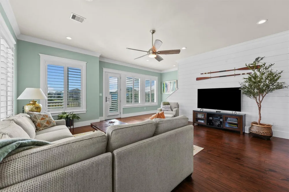 25102 Sausalito Drive Galveston, TX 77554