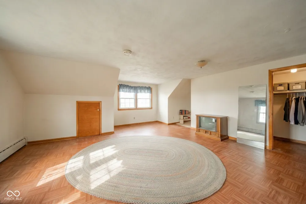 11910 S County Road 800 W Daleville, IN 47334