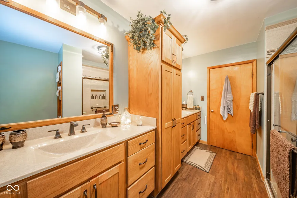 11910 S County Road 800 W Daleville, IN 47334
