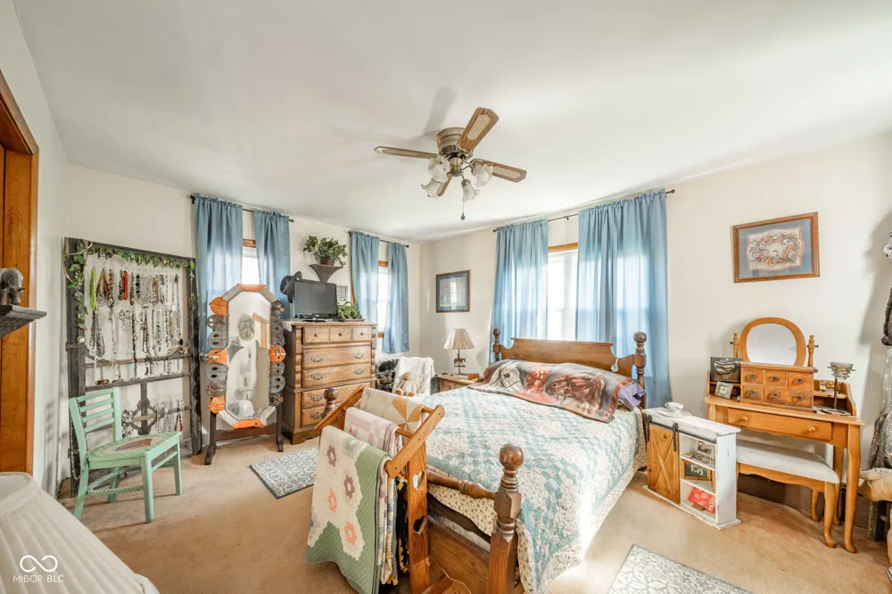 11910 S County Road 800 W Daleville, IN 47334
