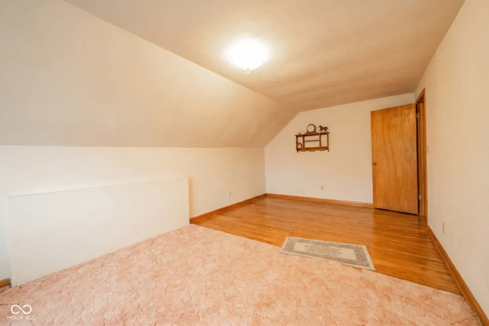 11910 S County Road 800 W Daleville, IN 47334