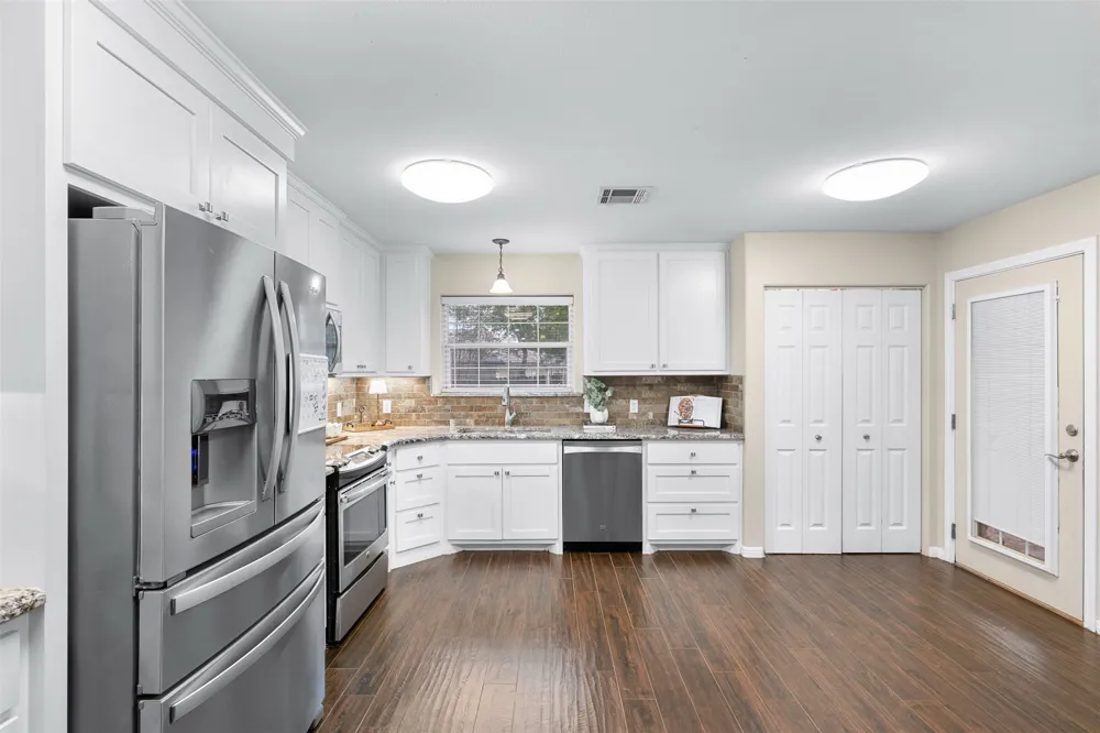 705 Palmer Street Rockdale, TX 76567