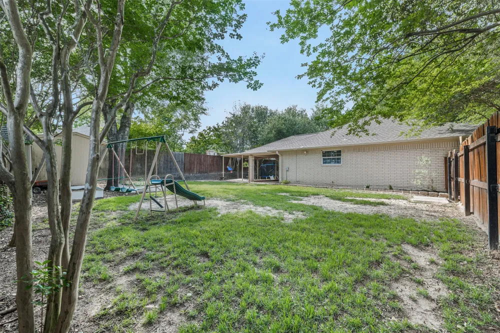 705 Palmer Street Rockdale, TX 76567