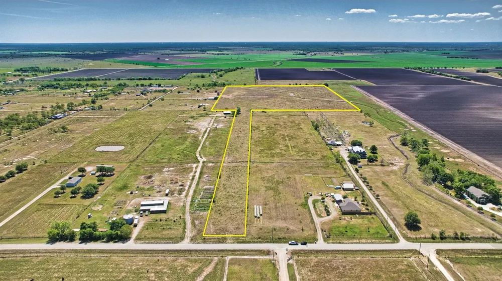 1 Beard Road Needville, TX 77461