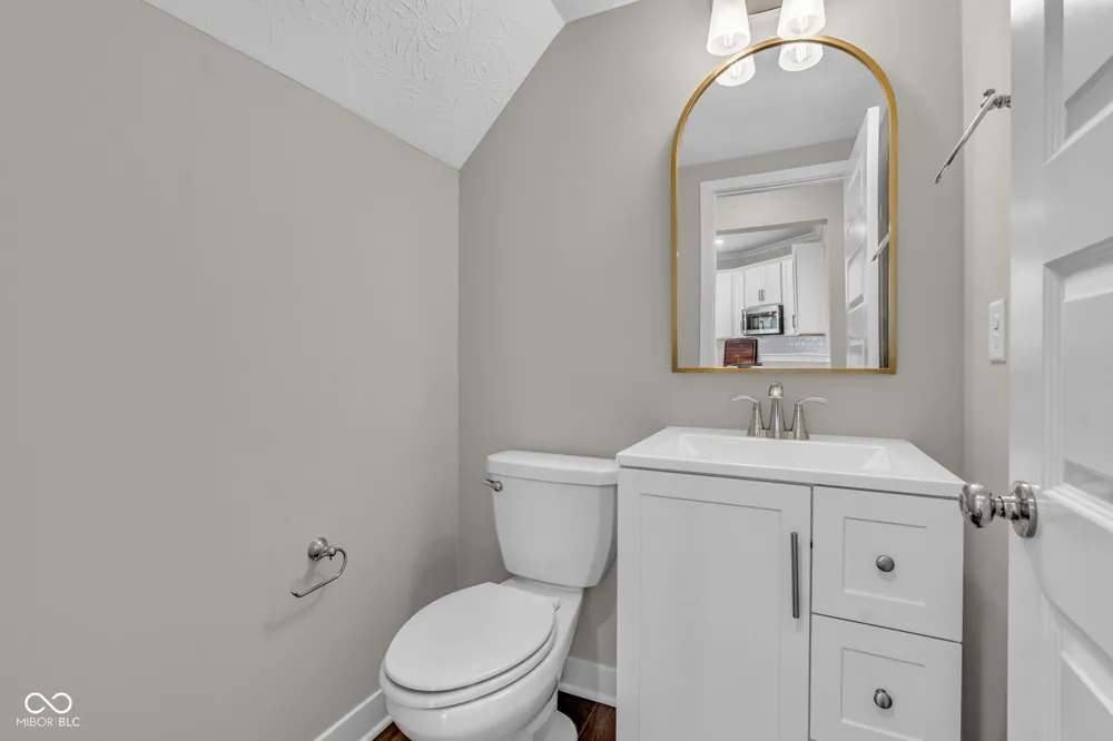 659 Langford Street Carmel, IN 46032