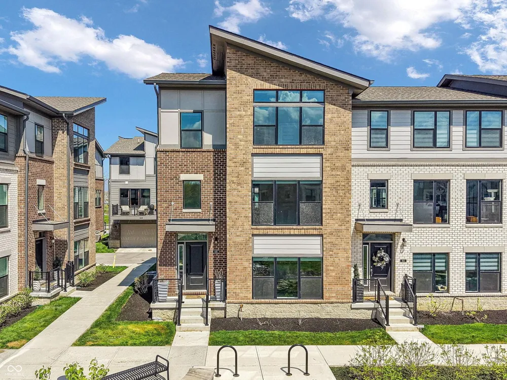659 Langford Street Carmel, IN 46032