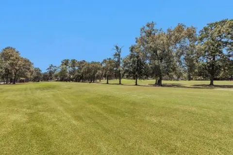 16017 Golf Club Drive