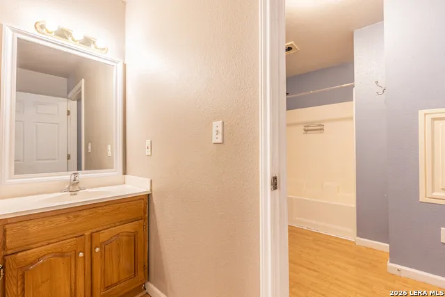 3727 Aragon Dr San Antonio, TX 78211