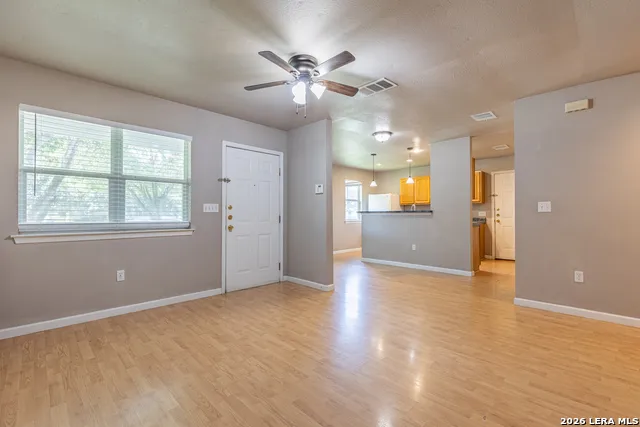3727 Aragon Dr San Antonio, TX 78211