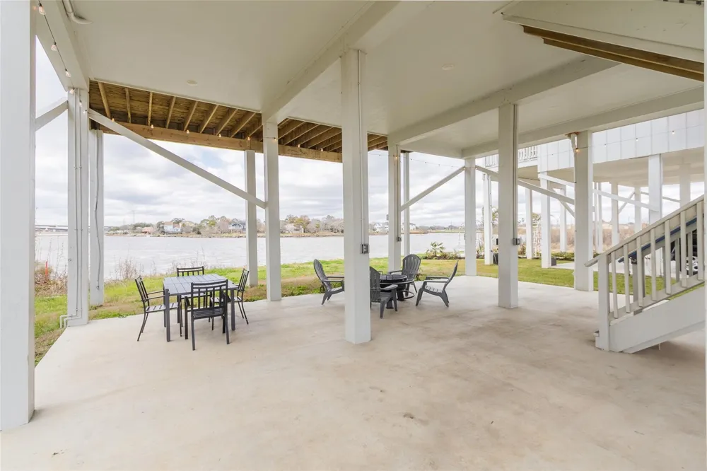 809 Todville Road Seabrook, TX 77586