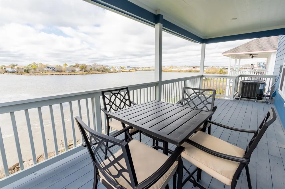 809 Todville Road Seabrook, TX 77586