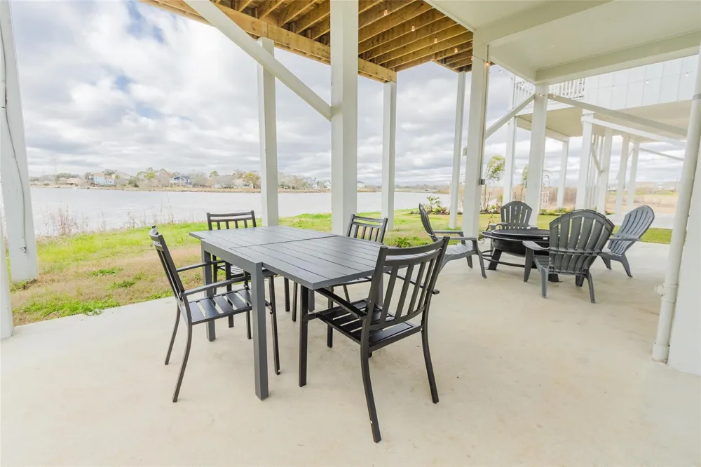 809 Todville Road Seabrook, TX 77586