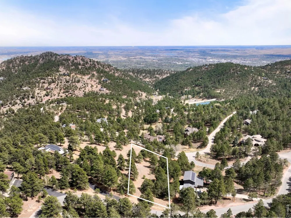 61 Wild Horse Circle Boulder, CO 80304