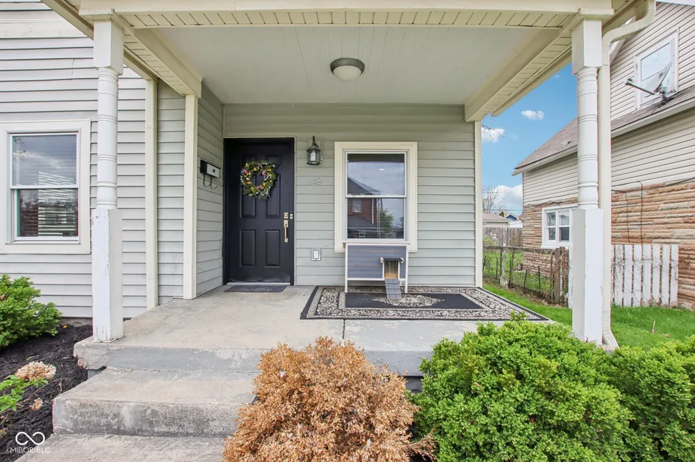 142 S 4th Avenue Beech Grove, IN 46107
