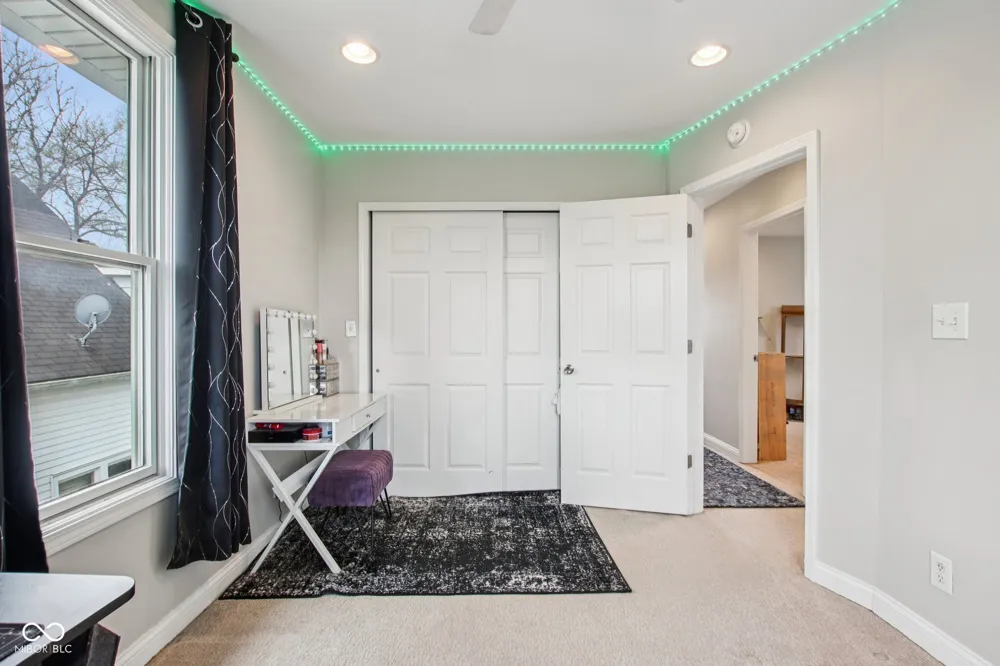 142 S 4th Avenue Beech Grove, IN 46107