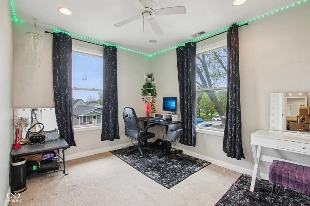 142 S 4th Avenue Beech Grove, IN 46107
