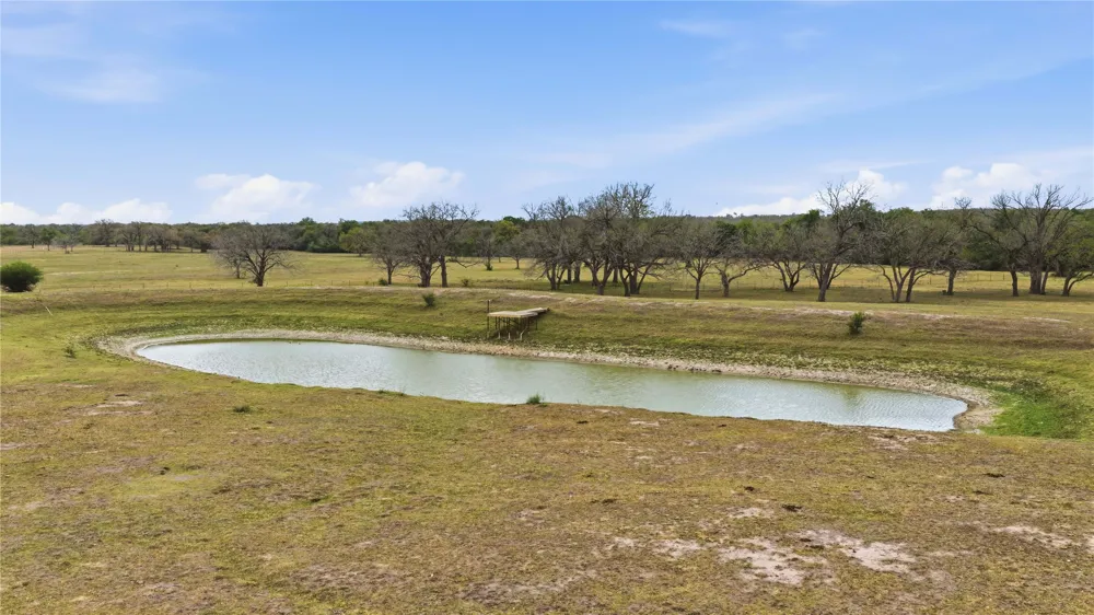 13661 E HIGHWAY 90 Kingsbury, TX 78638