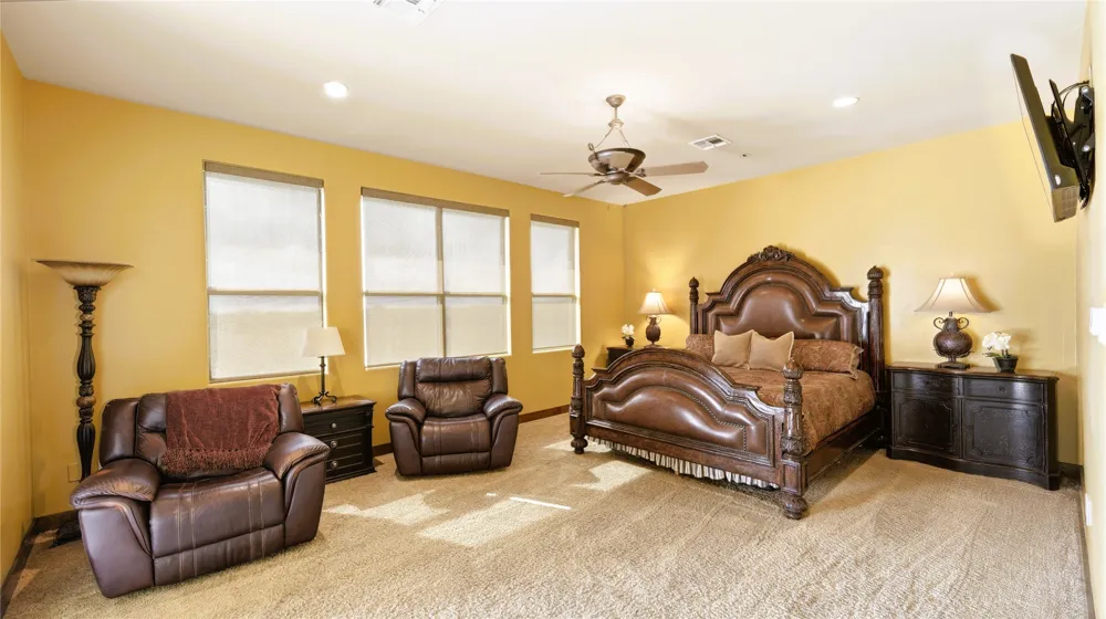 13661 E HIGHWAY 90 Kingsbury, TX 78638