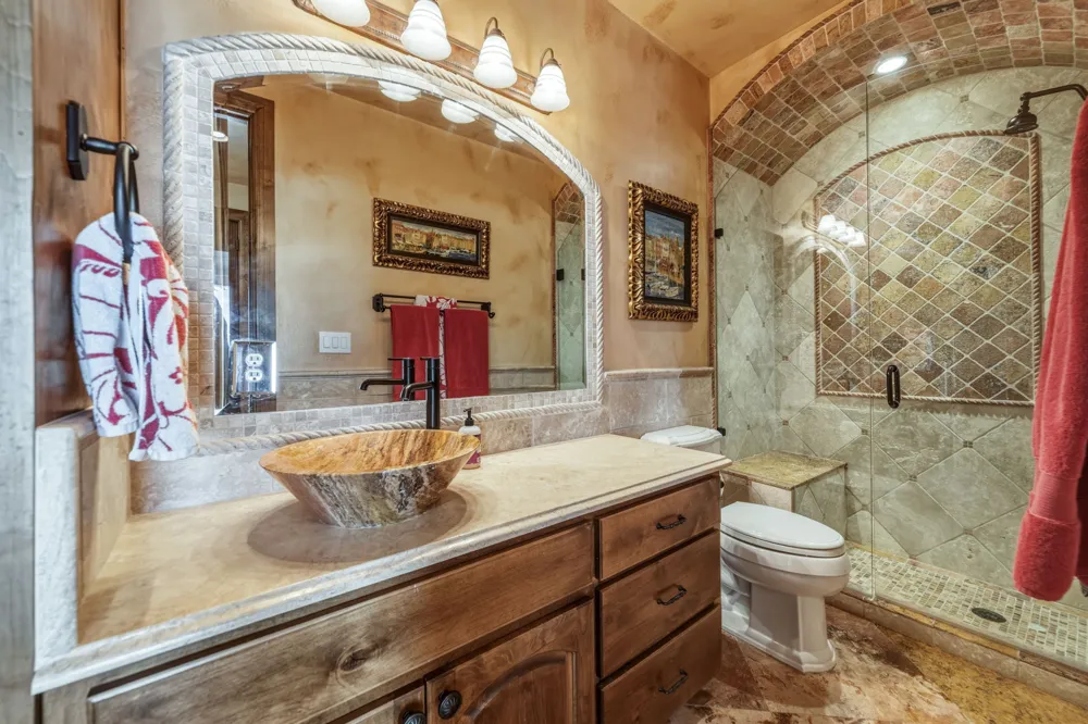 25110 River Road Spicewood, TX 78669