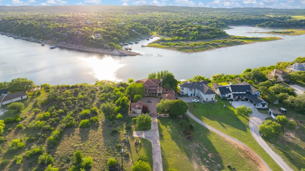 25110 River Road Spicewood, TX 78669