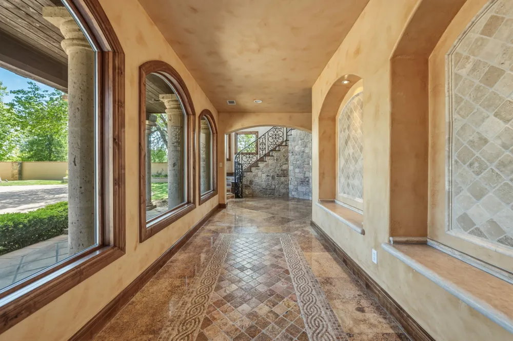 25110 River Road Spicewood, TX 78669