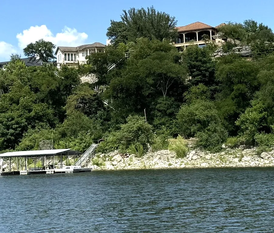25110 River Road Spicewood, TX 78669