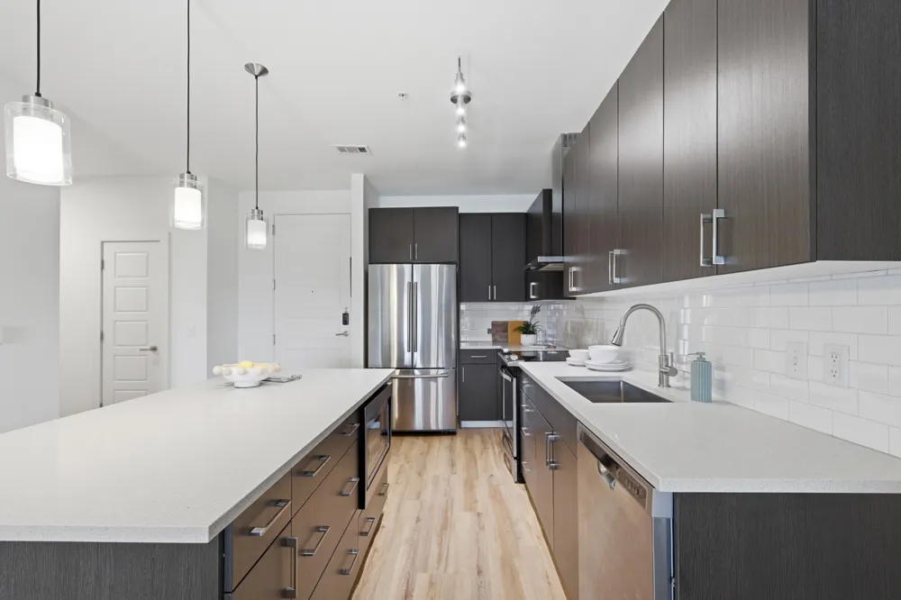 6444 Burnet Road #403 Austin, TX 78757