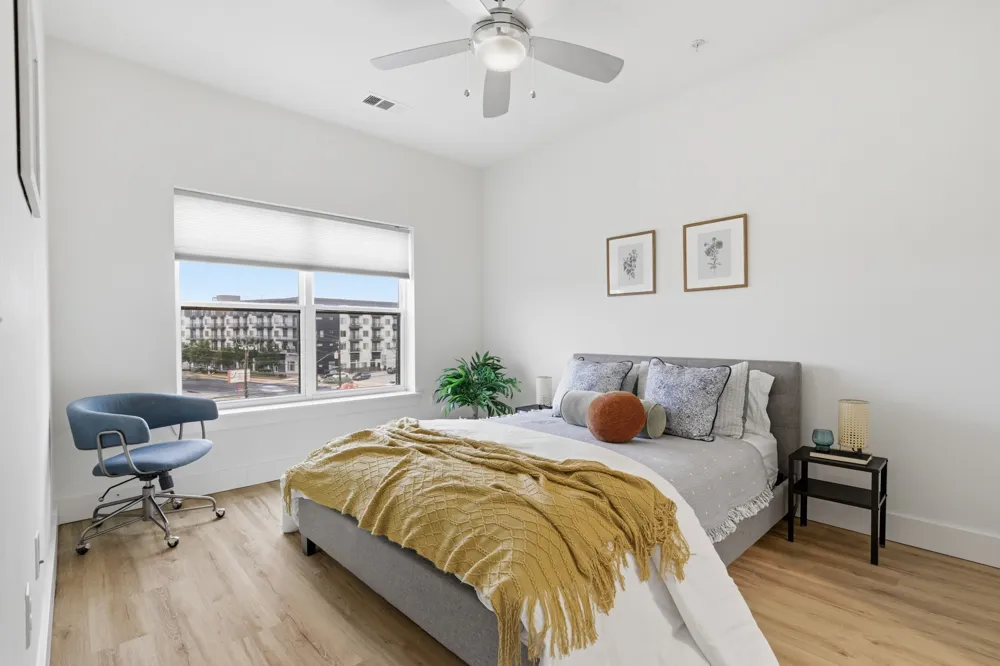6444 Burnet Road #403 Austin, TX 78757