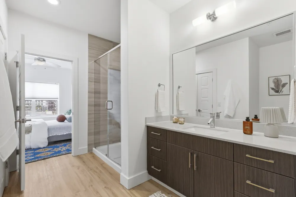 6444 Burnet Road #403 Austin, TX 78757